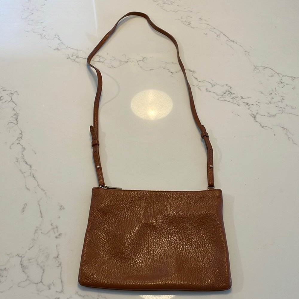 Cuyana Crossbody Pouch, Pebbled Leather, Caramel 9”x6.5”